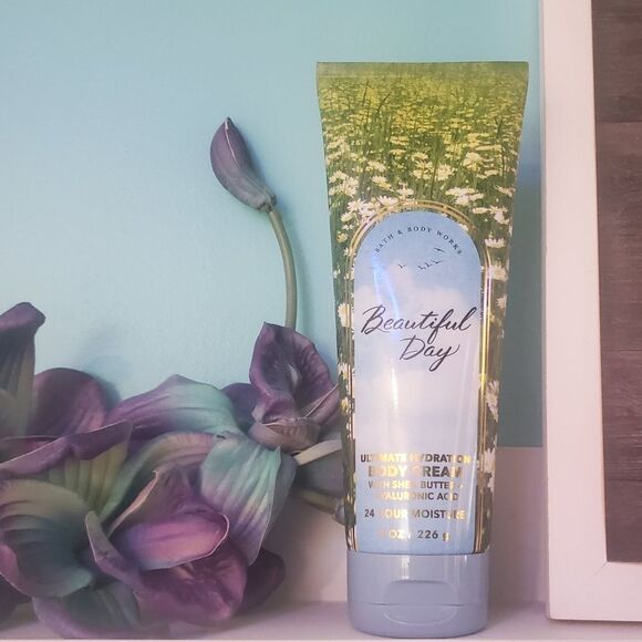 Beautiful Day Body Cream by Bath & Body Works - Picture 2 of 5